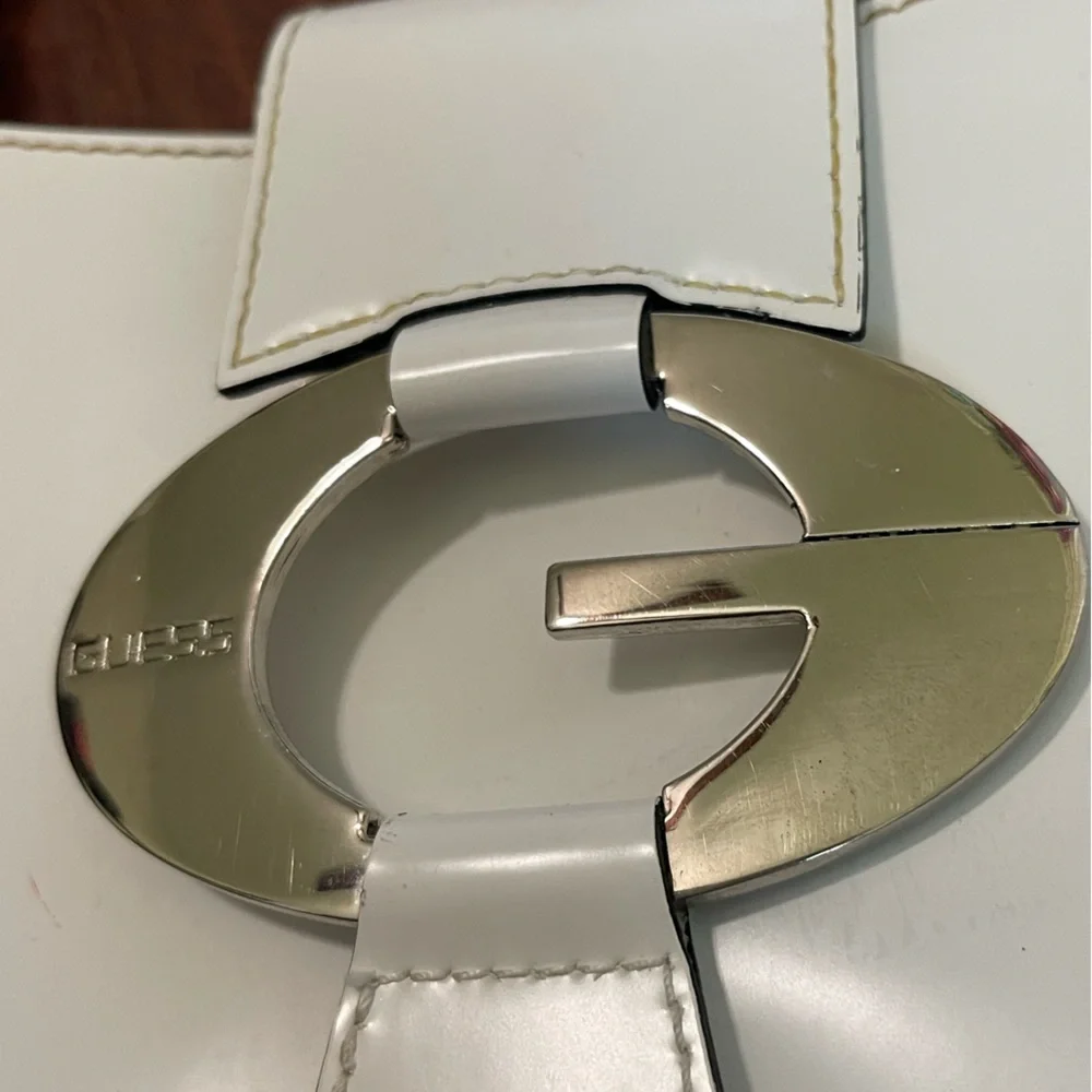 Vintage Guess white patent leather prominent silver G purse handbag tote - Picture 7 of 12